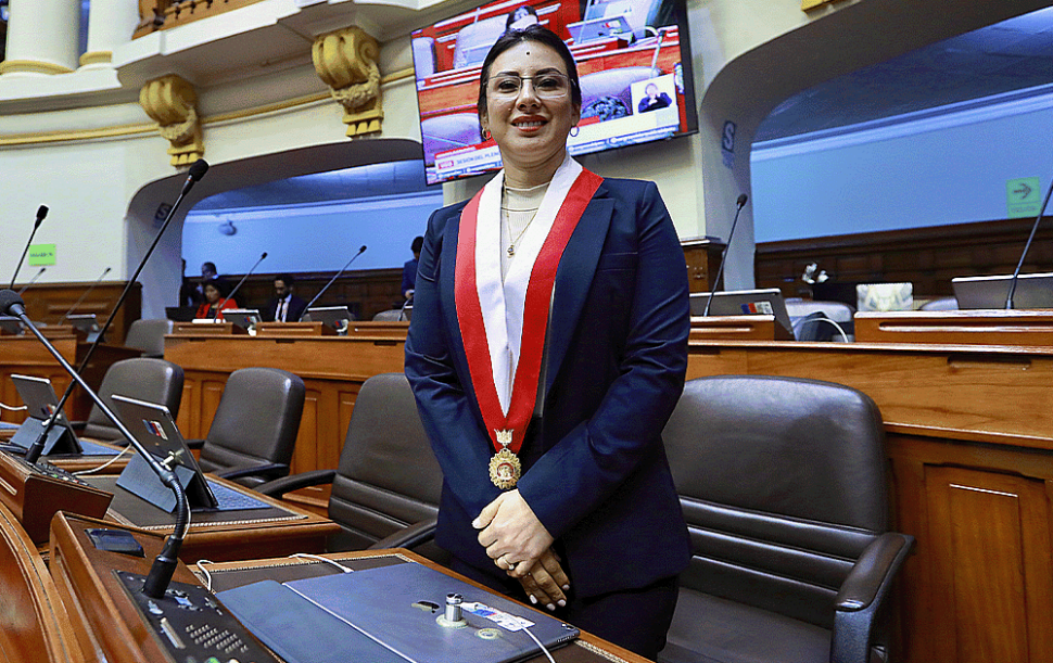 logros-como-congresista-de-loreto-anita-zegarra